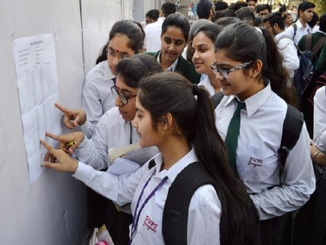 ISC, ICSE Results 2019 घोषित: 12वीं में देवांग और विभा के 100 पर्सेंट मार्क्स