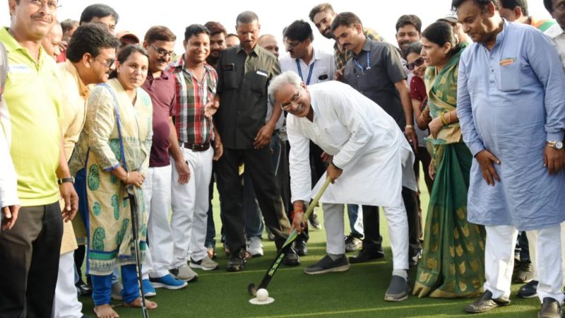 खिलाड़ियों को राष्ट्रीय और अंतर्राष्ट्रीय पहचान दिलाने की पहल…………खेल विकास प्राधिकरण और हर जिले में खेल उत्कृष्ठता केन्द्र…………खेलबो, बढ़बो, गढ़बो नवा छत्तीसगढ़