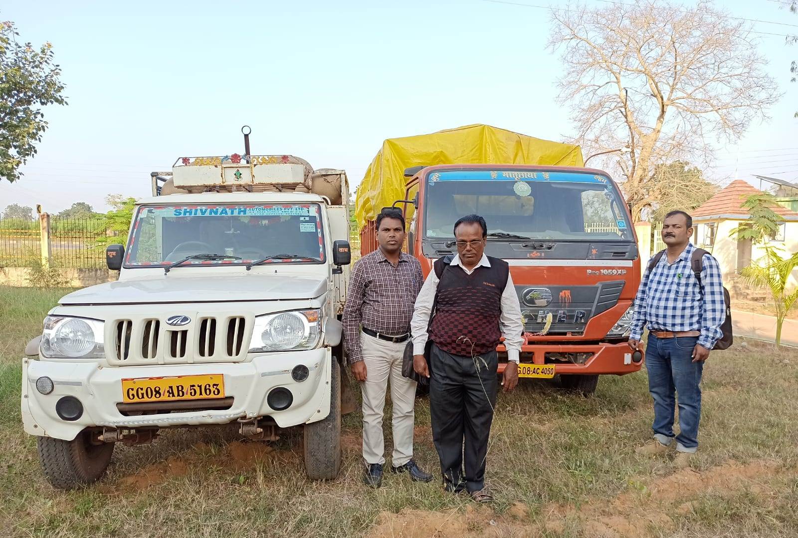 सीमावर्ती राज्यों से धान का अवैध परिवहन रोकने  मुख्यमंत्री के निर्देश पर बड़ी कार्रवाई