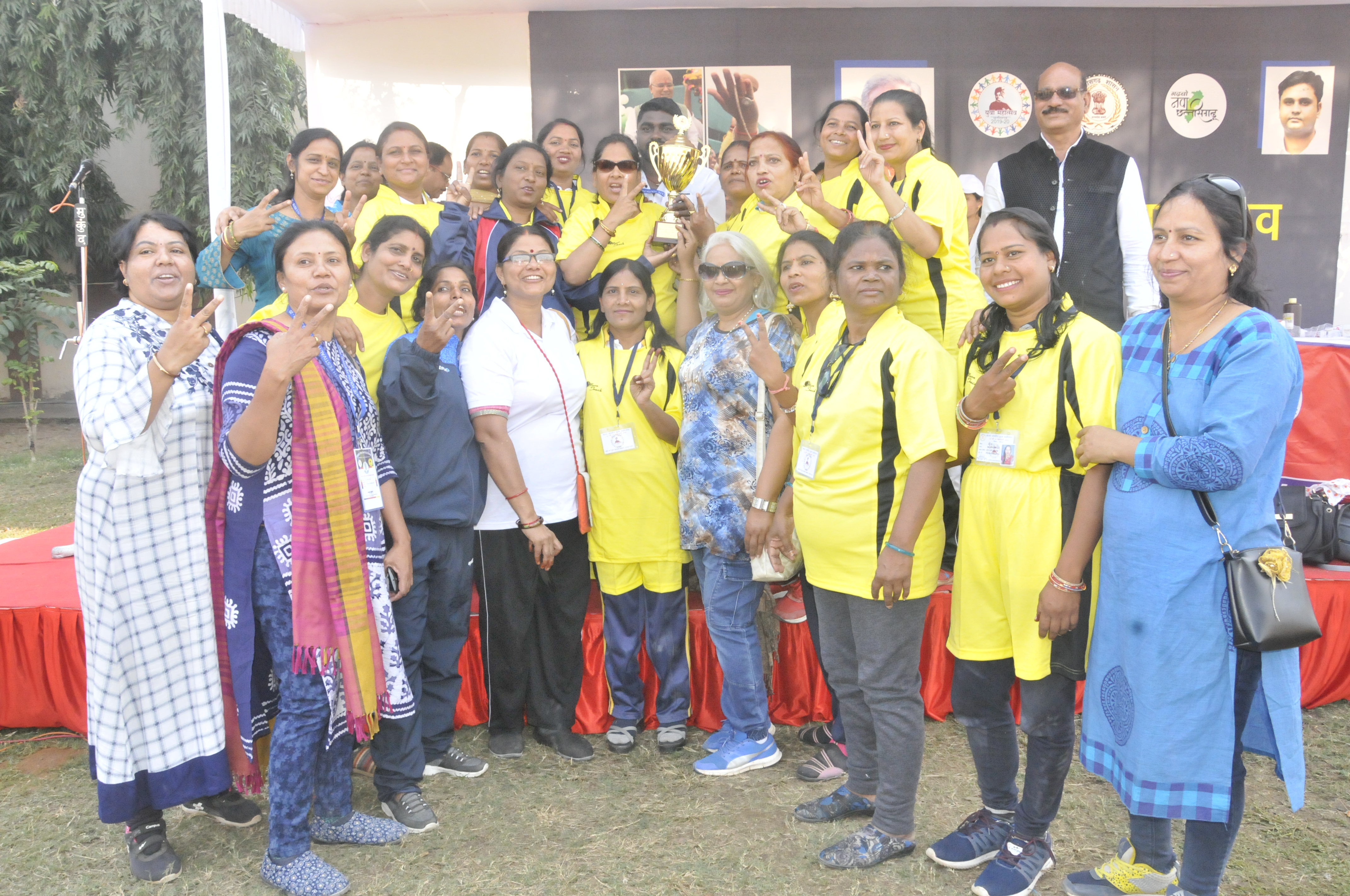 राज्य स्तरीय युवा महोत्सव : बुजुर्गों ने दिखाया तजुर्बा…. रायपुर की महिलाओं ने दिखाया खो-खो और कबड्डी खेल में दम