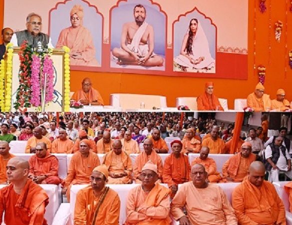 स्वामी विवेकानंद की स्मृति में रायपुर में बनेगा अंतर्राष्ट्रीय स्तर का स्मारक: श्री भूपेश बघेल