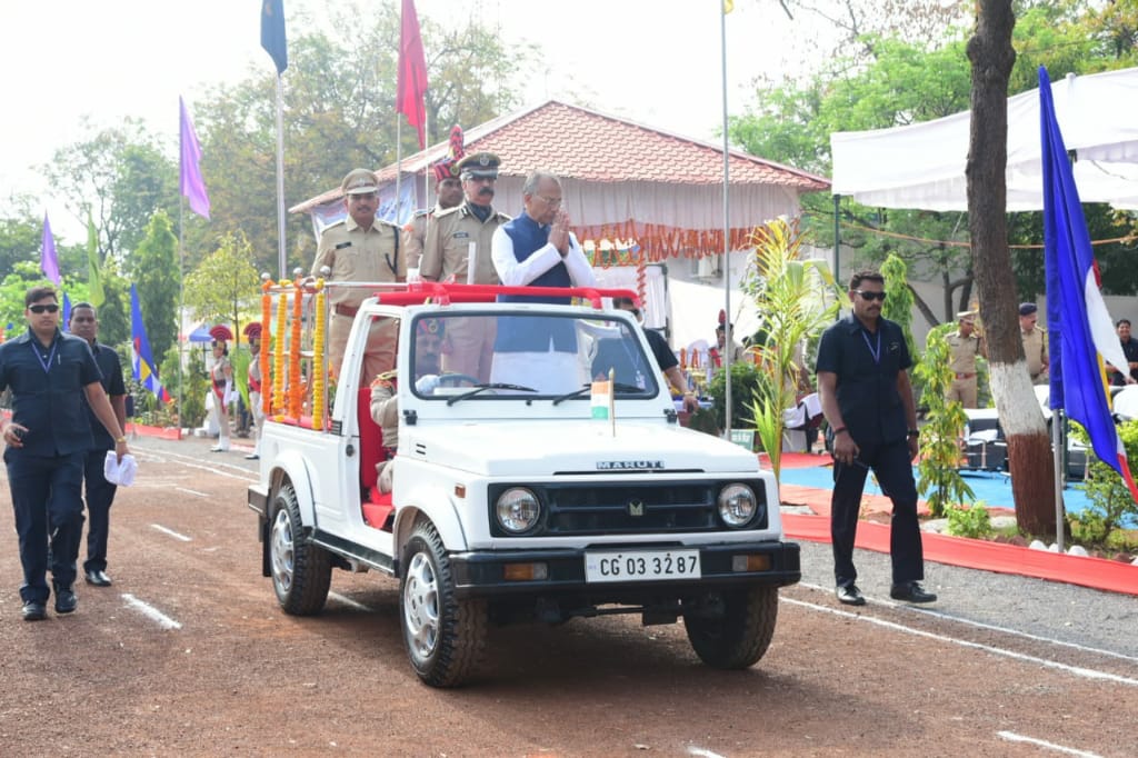 गृहमंत्री ताम्रध्वज साहू छत्तीसगढ़ सशस्त्र बल के 20वें दीक्षांत समारोह में बतौर मुख्य अतिथि शामिल हुए