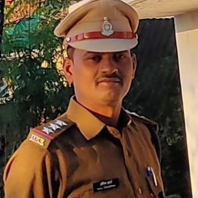 कोरोना महामारी के बीच पुलिस की मुहिम और लोगो को जागरूक करने के लिए किस तरह से कार्य कर रहे है….पढ़िये खबर