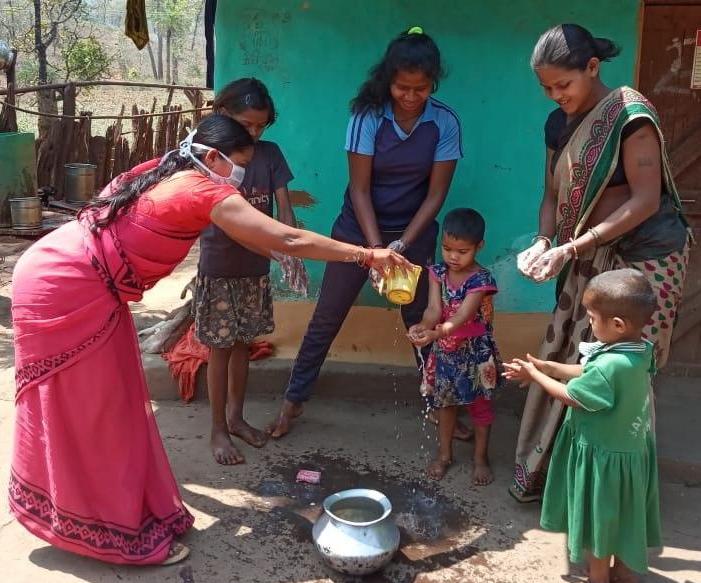 लाॅकडाउन में भी बच्चों, महिलाओं और बुजुर्गाें की समुचित देखभाल के पुख्ता इंतजाम