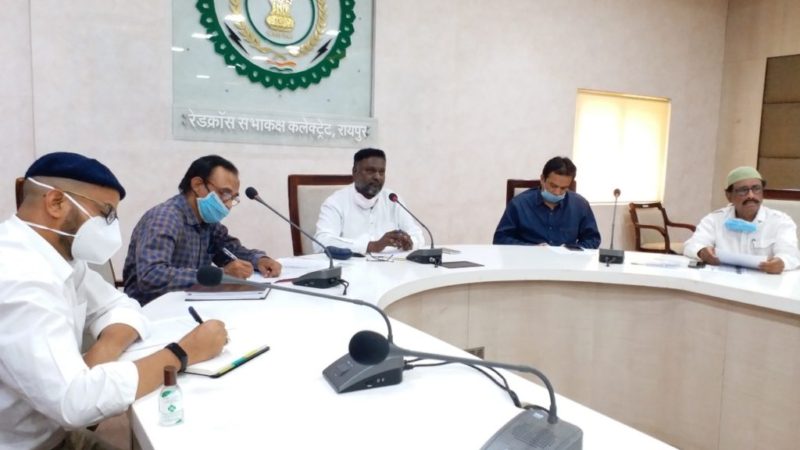 छत्तीसगढ़ वक्फ बोर्ड अध्यक्ष सलाम रिजवी ने बैठक लिया ….निर्णय लिया कि  सभी मुसलमान अपने-अपने घरों में रह कर नमाज़ अदा करेंगे