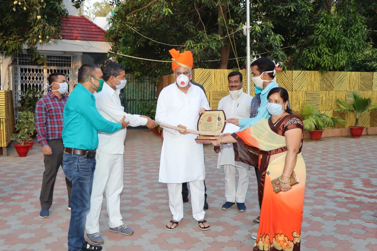 महाराणा प्रताप जयंती के अवसर पर राजपूत क्षत्रिय महासभा ने किया मुख्यमंत्री भूपेश बघेल का सम्मान