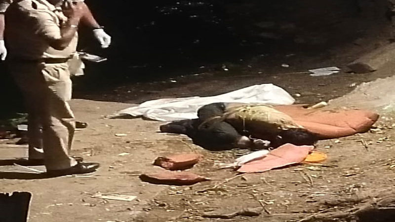 राजधानी के बूढ़ातालाब में आज शाम बोरी में बंधी मिली लाश