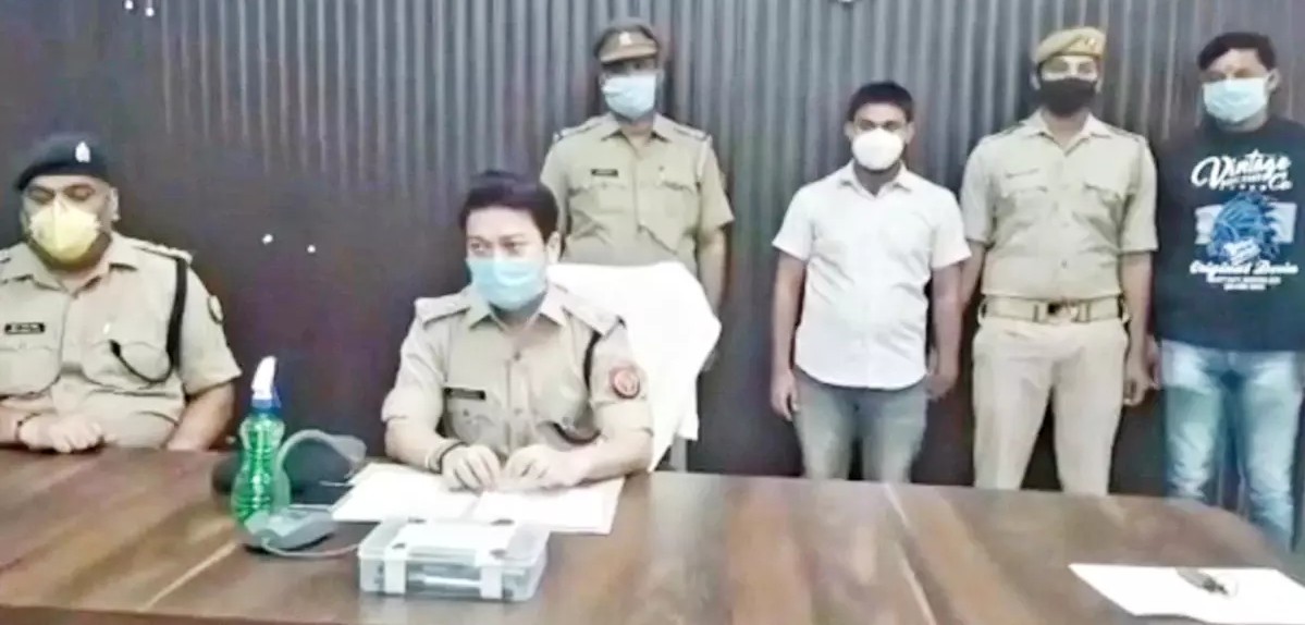 पुलिस ने 2 महीने पहले हुए एक युवक के सनसनीखेज हत्याकांड की गुत्थी सुलझा ली