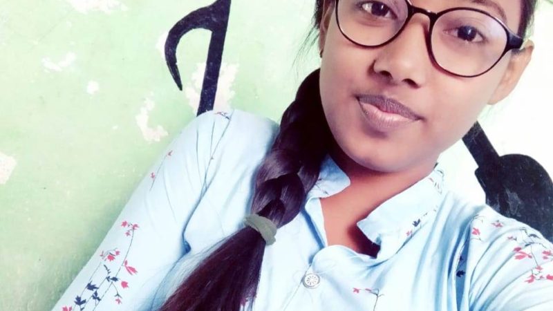 मुख्यमंत्री की संवेदनशील पहल: गरीब परिवार की बेटी खुशबू को एमबीबीएस की पढ़ाई के लिए लेपटॉप और 50 हजार रूपए की सहायता की मंजूर