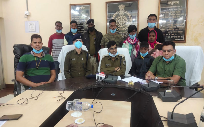 रायगढ़ पुलिस ने किया कमाल….किडनैपर्स से चंद घंटों में बच्चे को छुड़ाया