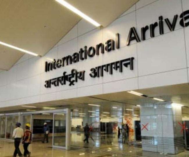 केंद्र सरकार ने विदेशों से आने वाले लोगों के लिए नए दिशा-निर्देश जारी किए