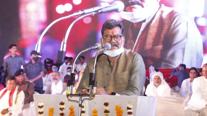 राजिम माघी पुन्नी मेला का विधानसभा अध्यक्ष डॉ. चरणदास महंत ने किया शुभारंभ