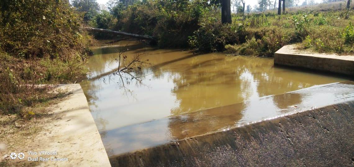 नरवा विकास कार्यक्रम: चेकडेम बनने से करण्डी वन समिति को मिली मजबूती….दक्षिण कोण्डागांव वनमंडल के कावरा नाला में 3000 हेक्टेयर भूमि का उपचार