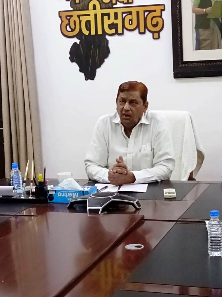 प्राईवेट स्कूल संचालकों ने कक्षाएं प्रारंभ करने की अनुमति मांगी मंत्री से विडियो कांफ्रेंसिंग के जरिए की चर्चा