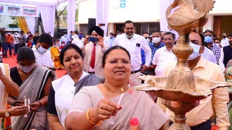 उत्कृष्ठ कार्यों के लिए दिव्यांगजन एवं संस्थाएं हुई सम्मानित