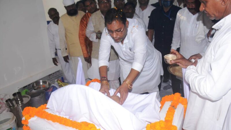 लोक स्वास्थ्य यांत्रिकी एवं ग्रामोद्योग मंत्री ने भदरा धाम में तीन दिवसीय सतगवां सतनाम मेले का किया शुभारंभ