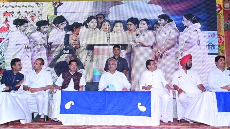 विश्व शांति और समाज में आपसी सद्भावना के लिए भगवान महावीर के बताए हुए मार्गों पर चलना जरूरी: मुख्यमंत्री श्री बघेल