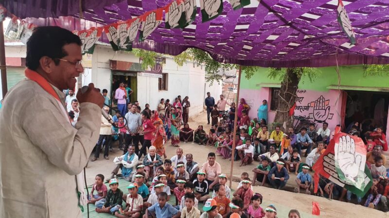 जनता पर महंगाई की मार डालना और छत्तीसगढ़ के जनहितकारी नीति में बाधा डालना भाजपा का काम – मोहन मरकाम