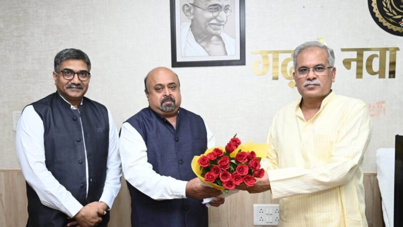 मुख्यमंत्री को हिदायतुल्लाह राष्ट्रीय विधि विश्वविद्यालय के दीक्षांत समारोह में शामिल होने का मिला न्योता