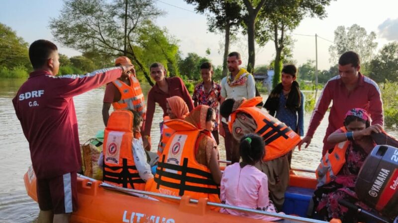 मुख्यमंत्री ने प्रदेश में बाढ़ एवं अत्याधिक वर्षा से प्रभावित क्षेत्रों में राहत एवं बचाव के दिए निर्देश