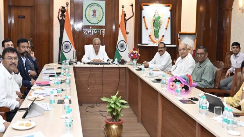 गोधन न्याय योजना से गौ माता के साथ धरती माता की कर रहे सेवा: मुख्यमंत्री श्री भूपेश बघेल…गोधन न्याय योजना के हितग्राहियों को 5.09 करोड़ रूपए की राशि जारी