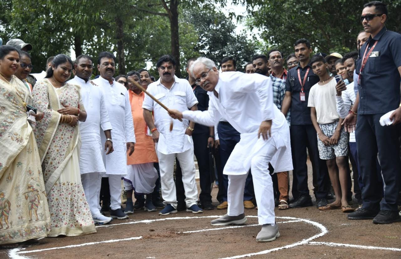 विशेष लेख:छत्तीसगढ़िया ओलंपिक की लहर चहुंओर- सुनील त्रिपाठी, सहायक संचालक