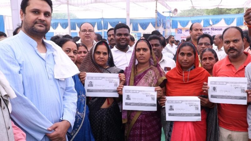 सरकार तुहर द्वार कार्यक्रम सराहनीय: उच्च शिक्षा मंत्री श्री उमेश पटेल