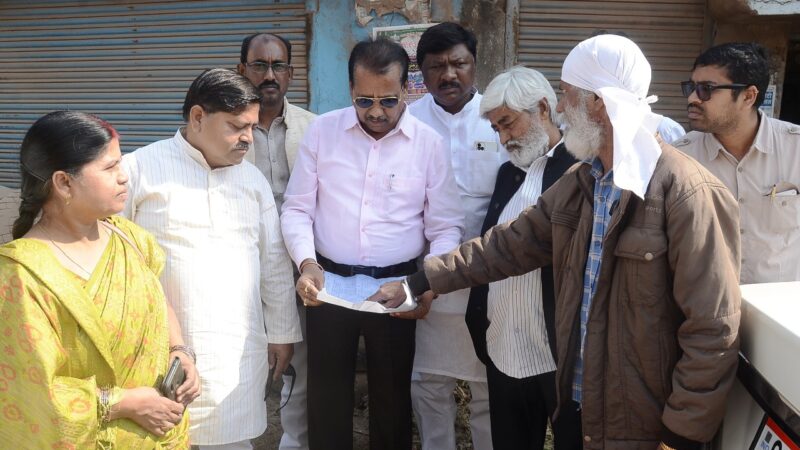 आरडीए पदाधिकारियों ने आदर्श बाजार, मैकेनिक नगर के व्यवसायियों से मिले, समस्याएं देखी समाधान का दिया निर्देश