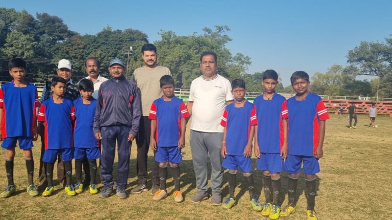 नेहरू जी वैज्ञानिक दृष्टिकोण के व्यक्ति थे, आधुनिक भारत के निर्माता थे और बच्चों के चाचा नेहरू थे – अटल श्रीवास्तव