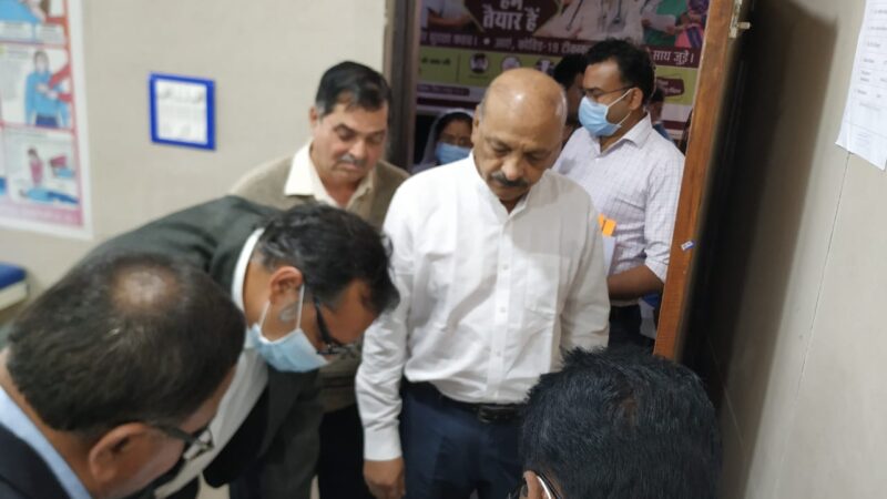 हमर लैब की गतिविधियां देखी, दिए आवश्यक निर्देश