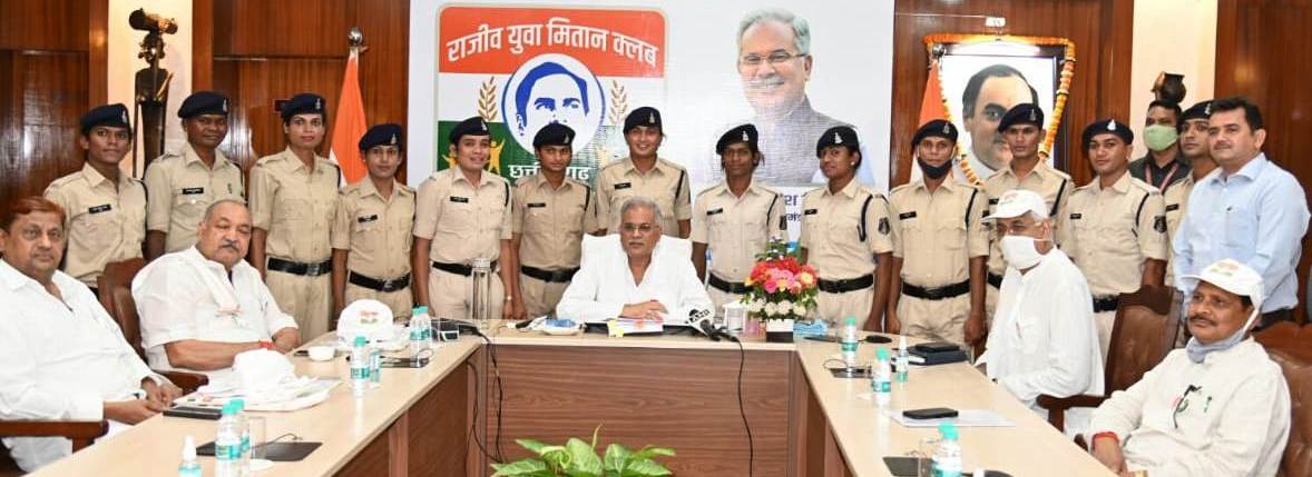 विशेष लेख :न्याय के चार साल-छत्तीसगढ़ के तृतीय लिंग समुदाय में जागा आत्मविश्वास-  रीनू ठाकुर, सहायक जनसंपर्क अधिकारी