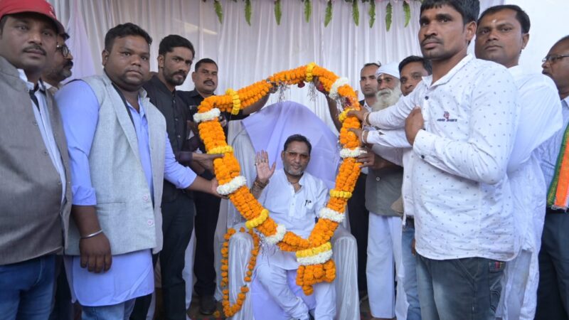 गुरु बाबा घासीदास जयंती में लोक स्वास्थ्य यांत्रिकी एवं ग्रामोद्योग मंत्री हुए शामिल