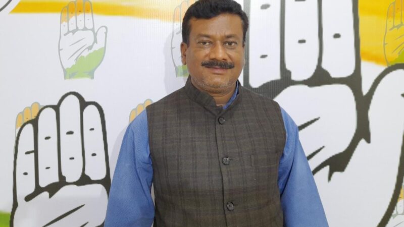 भाजपा के केंद्रीय नेतृत्व को राज्य के नेताओं पर भरोसा नहीं बाहर के विधायकों को प्रचार प्रसार का ट्रेनिंग दे रहे