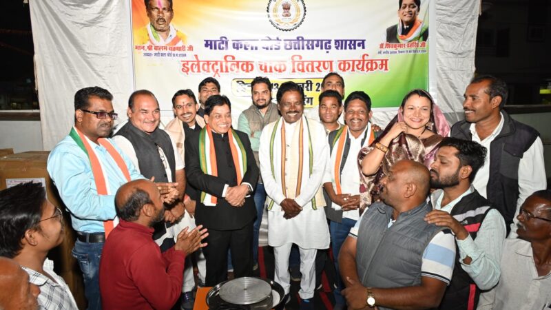 नगरीय प्रशासन मंत्री विभिन्न कार्यक्रमों में हुये शामिल