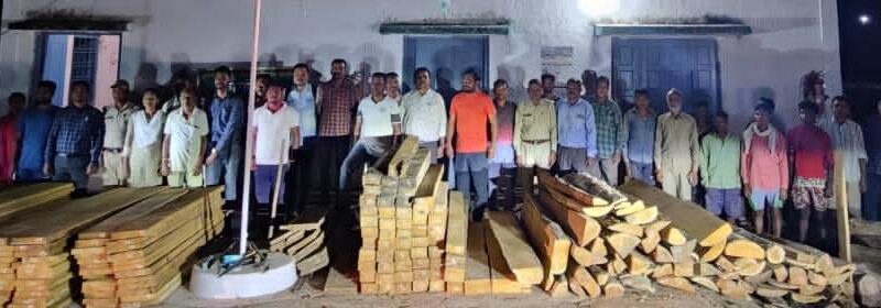 वन विभाग द्वारा सघन छापामार कार्रवाई जारी