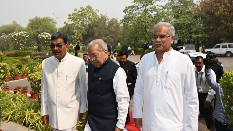 राज्यपाल श्री विश्वभूषण हरिचंदन छत्तीसगढ़ विधानसभा के 16वें सत्र को संबोधित करने विधानसभा पहुंचे