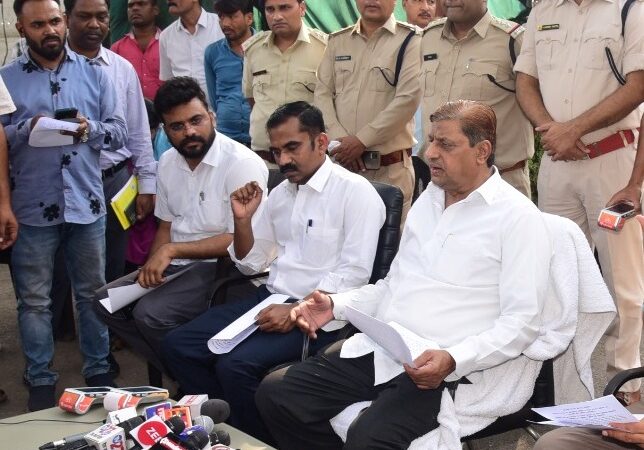 मोबाइल वे-पैड से ओवरलोड गाड़ियों में होगा चालान प्रक्रिया का पारदर्शी और त्वरित एनफोर्समेंट
