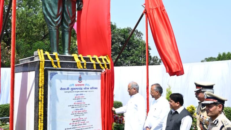 मुख्यमंत्री ने अकादमी के नव निर्मित बैरक का किया लोकार्पण