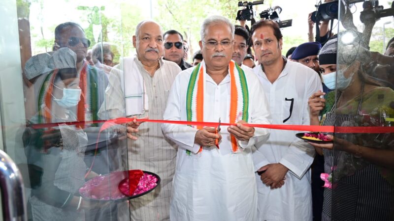 अब पोषण-पढ़ाई साथ-साथ: मुख्यमंत्री श्री बघेल ने किया नालंदा परिसर में शहर के दूसरे  मिलेट कैफ़े का शुभारंभ