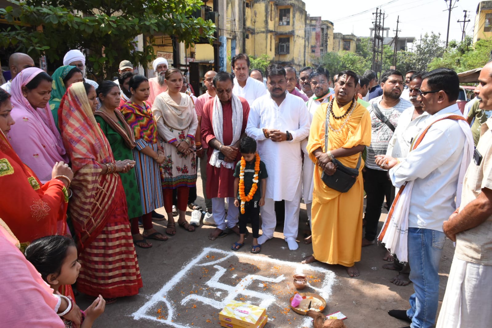 वीर सावरकर नगर वार्ड क्र.01 अन्तर्गत मार्गों में डामरीकरण, सी.सी. रोड व नाली निर्माण कार्यों की मिली है स्वीकृति