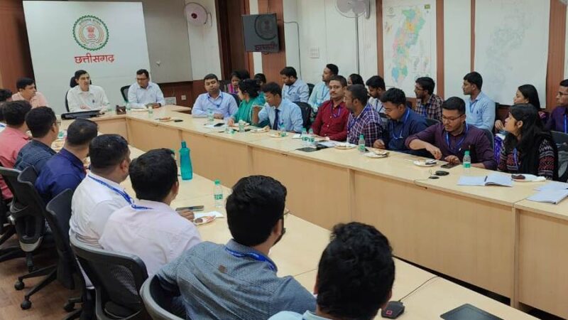 ओडिशा राज्य सेवा के अधिकारियों ने चिप्स के ई-प्रोक्योरमेंट परियोजना का किया अवलोकन