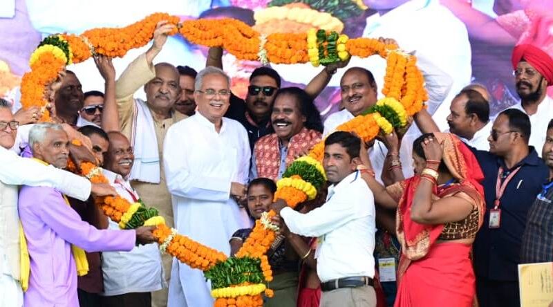 शासन के महत्वपूर्ण अंग हैं कोटवार, पटेल और होमगार्ड: मुख्यमंत्री श्री भूपेश बघेल