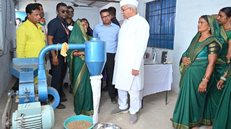 मुख्यमंत्री ने ग्राम कड़ार के नवनिर्मित रीपा का किया अवलोकन