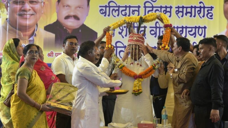 मुख्यमंत्री श्री बघेल वीरांगना रानी दुर्गावती बलिदान दिवस समारोह में शामिल हुए