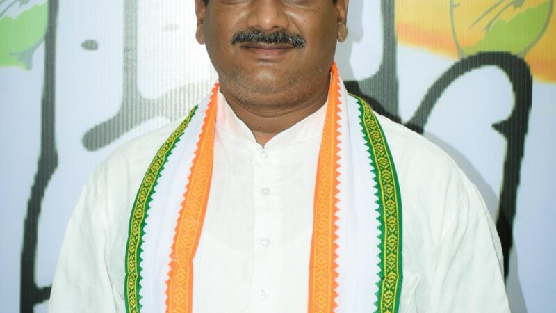 मोदी सरकार ने छत्तीसगढ़ के 7 लाख आवास को रोका था तब भूपेश सरकार ने खुद बनाने का निर्णय लिया:धनंजय सिंह ठाकुर