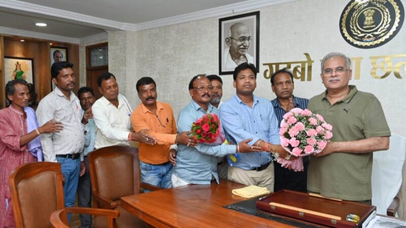 राज्यसभा में छत्तीसगढ़ की जातियों को अनुसूचित जनजातियों में शामिल किए जाने संबंधित विधेयक पारित होने पर मुख्यमंत्री के प्रति प्रकट किया आभार