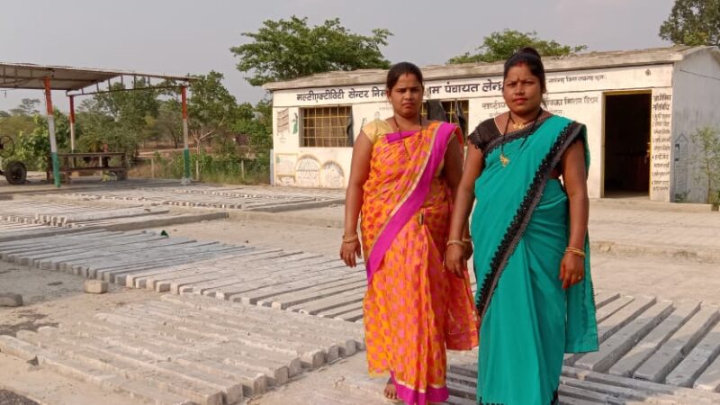 लेन्ध्रा की रोशनी समूह को सीमेंट के पोल निर्माण से 8 लाख की शुद्ध आमदनी