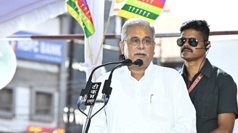 जिस जगह पर शहीद वीरनारायण सिंह ने बलिदान दिया, खुशी की बात की वहीं पर स्थापित की उनकी प्रतिमा – मुख्यमंत्री श्री बघेल