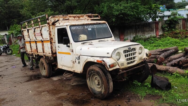 वनमंडल कोरिया में वन विभाग की टीम ने रात्रि गश्त के दौरान की कार्यवाही