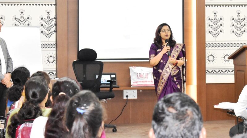 ओलंपियाड प्रशिक्षण जनजाति विद्यार्थियों को प्रतियोगी परीक्षा के लिए बनाएगा सक्षम: श्रीमती आबिदी